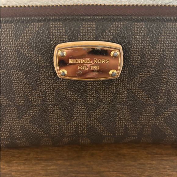 Michael Kors Brown Wristlet Wallet - Picture 2 of 12